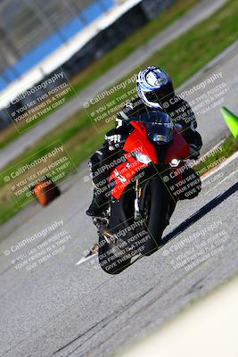 media/Jan-21-2023-Fastrack Riders (Sat) [[fcf3f88a30]]/Level 2/Session 4 Turn 6-Mountian Shot/